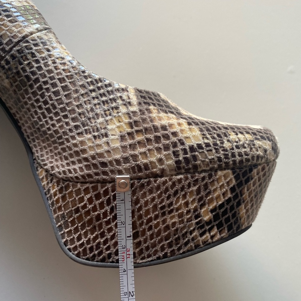 Jessica Simpson Pumps - Picture 12 of 16